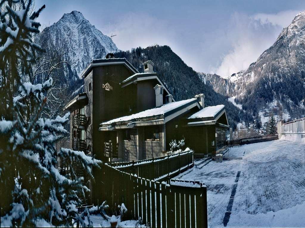 Hotel Les Jumeaux Courmayeur Szoba fotó