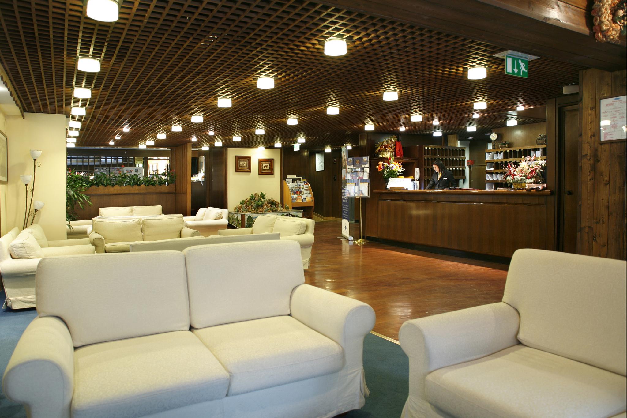 Hotel Les Jumeaux Courmayeur Kültér fotó