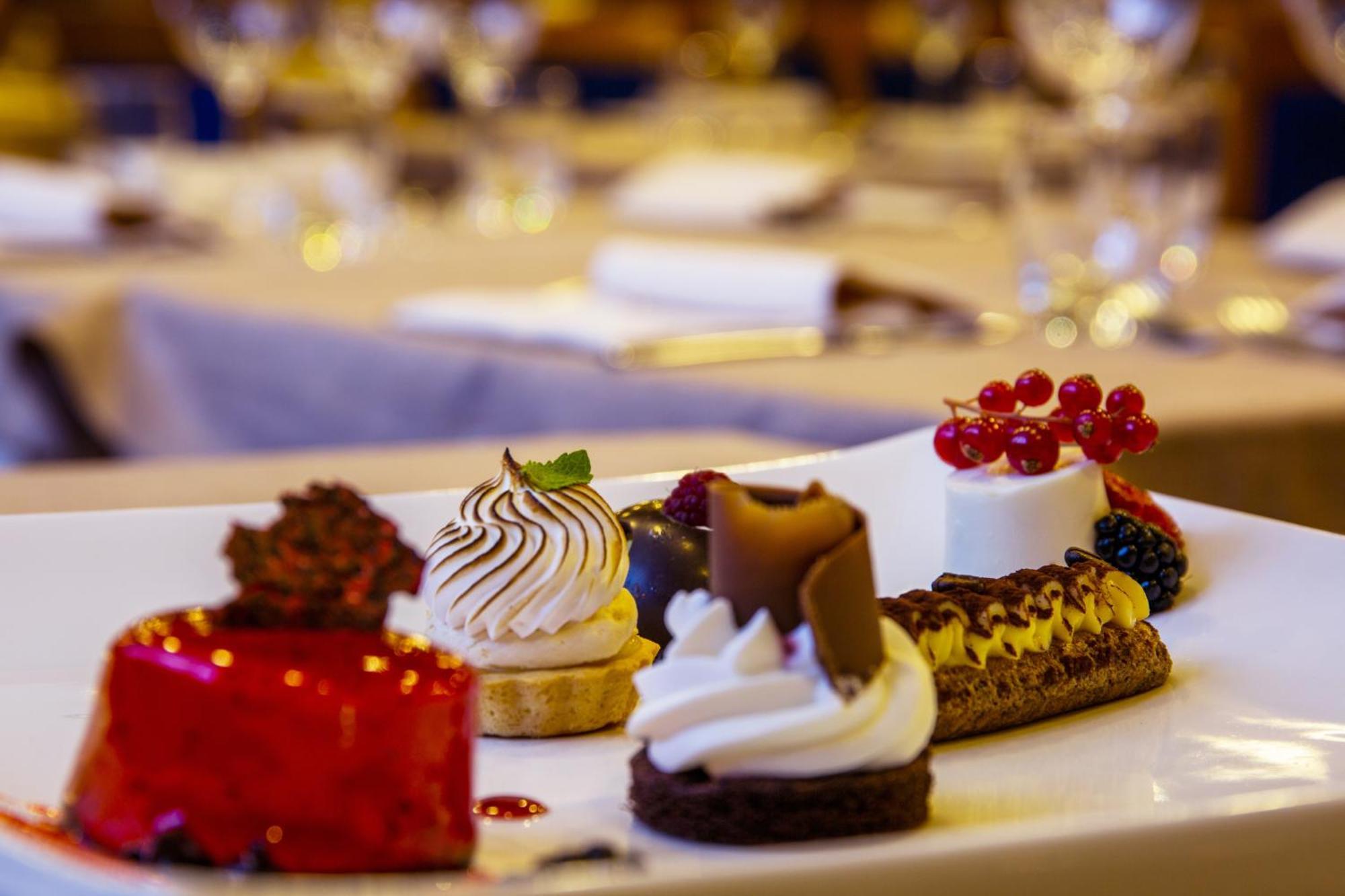 Hotel Les Jumeaux Courmayeur Kültér fotó