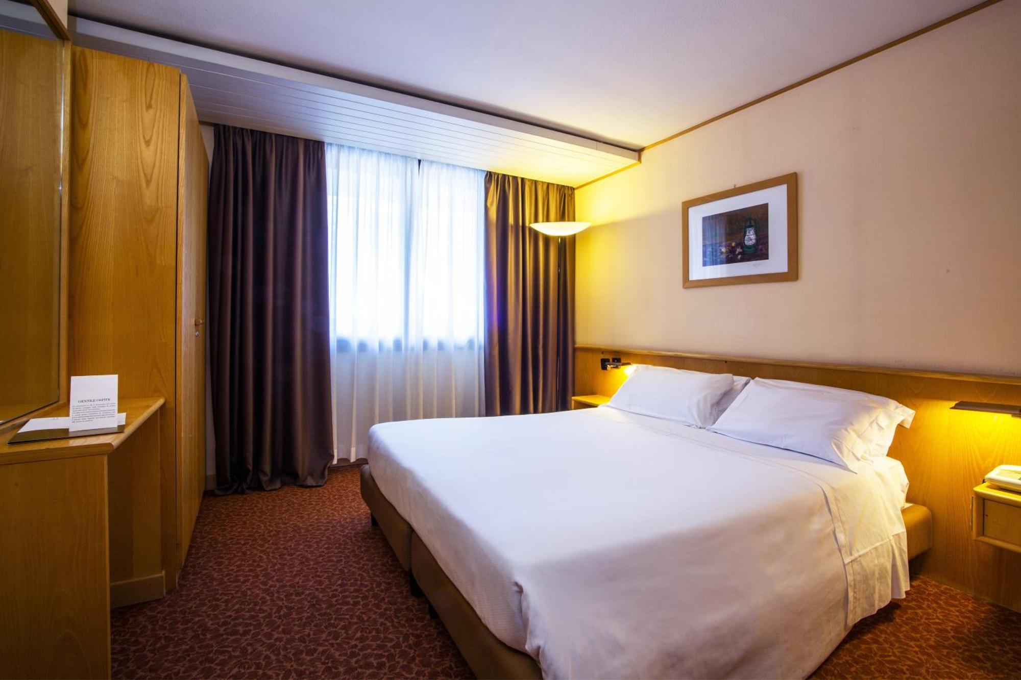 Hotel Les Jumeaux Courmayeur Kültér fotó